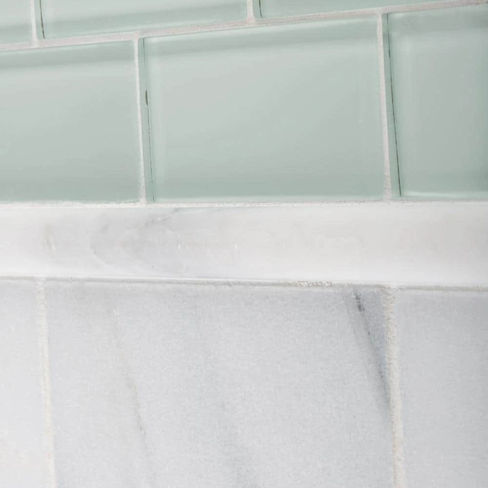 Siberian Gloss Green 11.625 in. x 11.625 in. Interlocking Gloss Glass Mosaic Tile (9.38 sq. ft./Case) by Jeffrey Court - Image 4